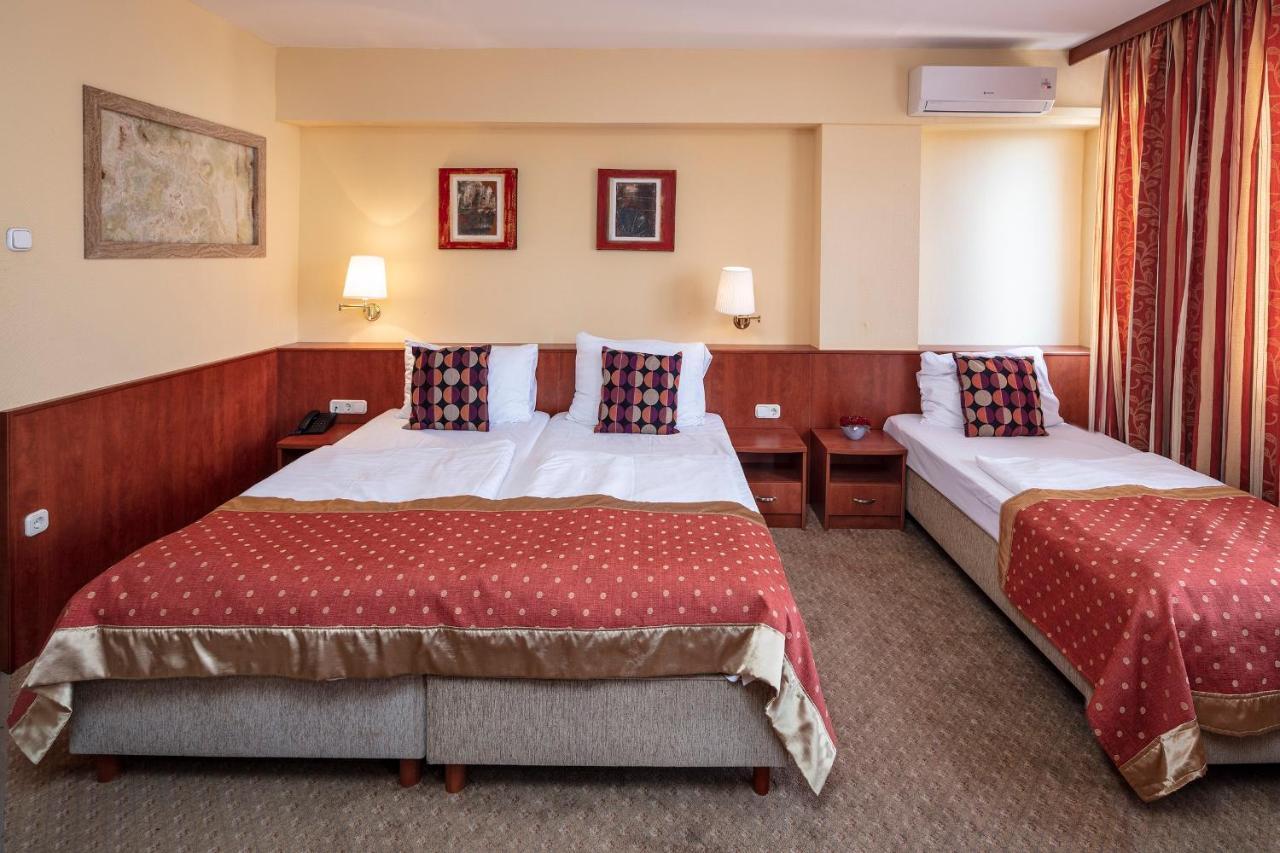 Hotel Charles Βουδαπέστη Εξωτερικό φωτογραφία