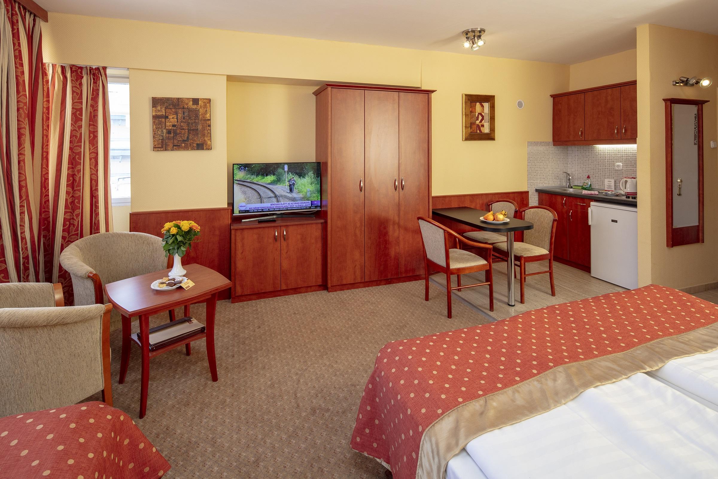 Hotel Charles Βουδαπέστη Εξωτερικό φωτογραφία